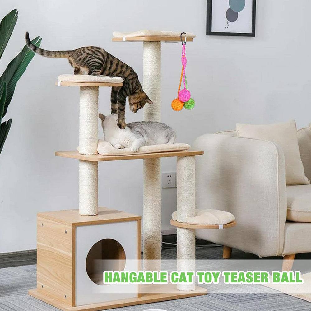 Cat Scratcher Bal